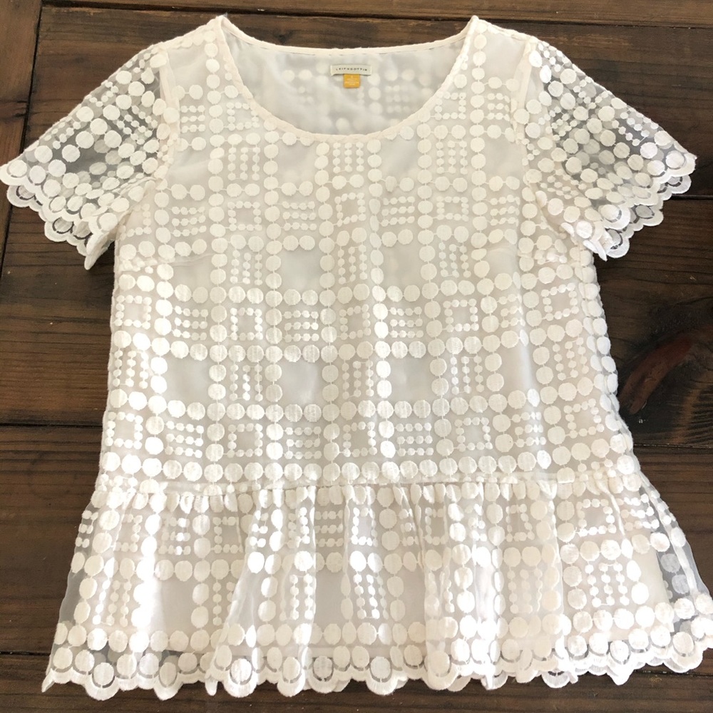 White top Leifsdottir